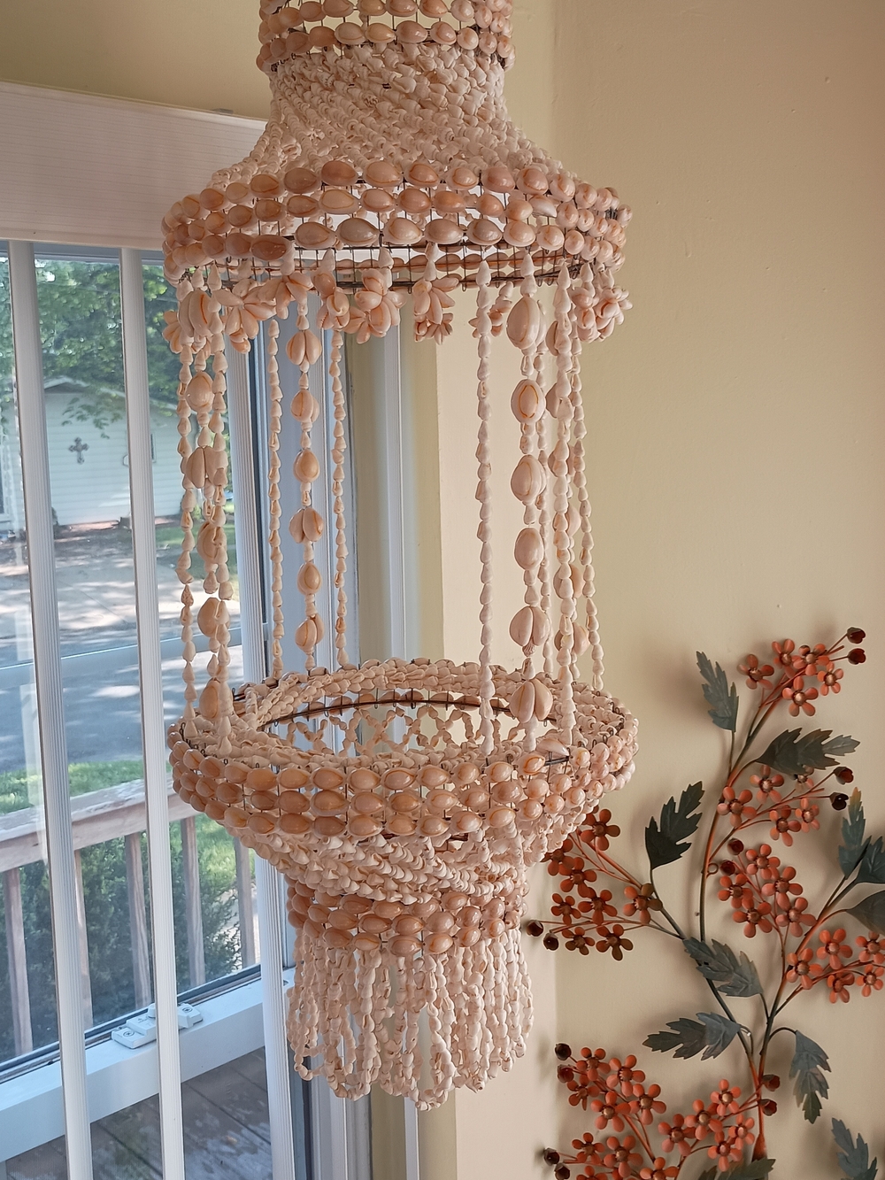 Handcrafted Shell Bead Chandelier - Cream
